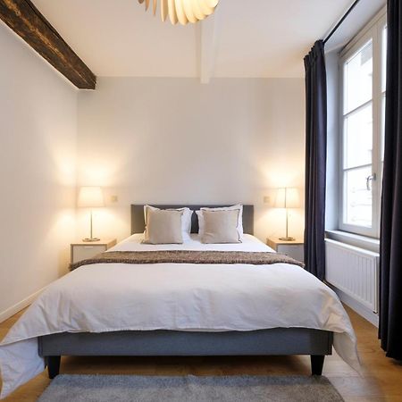 Apartamento The Doms Flats Bruselas Exterior foto