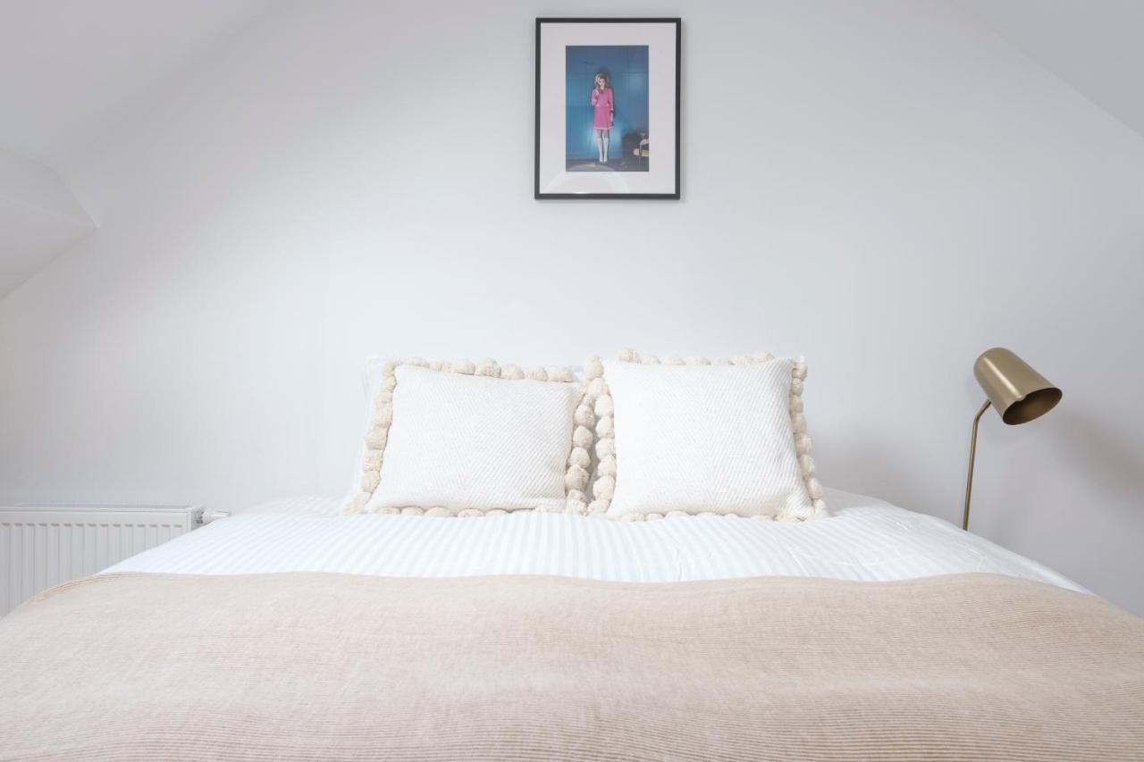 Apartamento The Doms Flats Bruselas Exterior foto