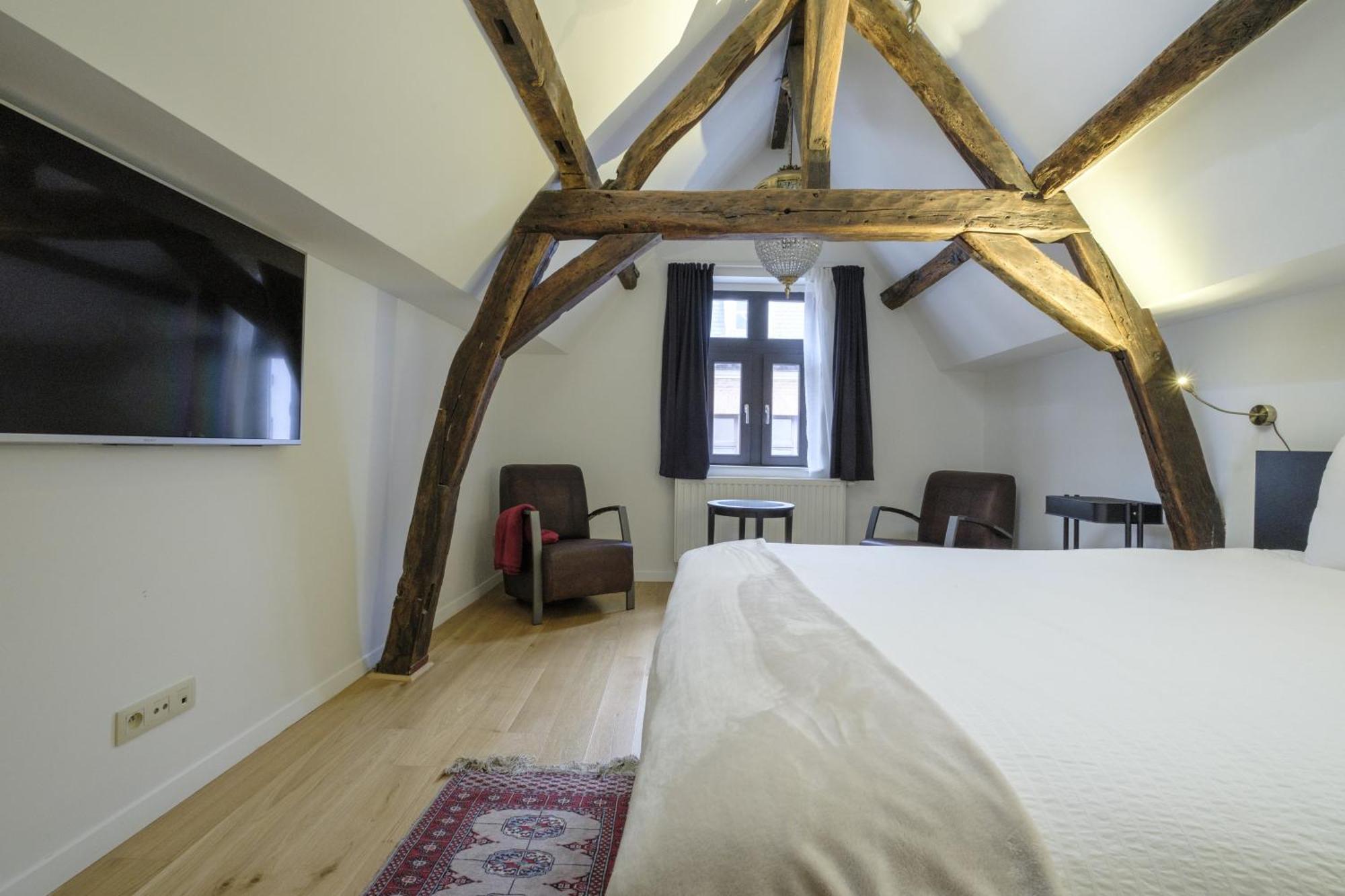 Apartamento The Doms Flats Bruselas Exterior foto