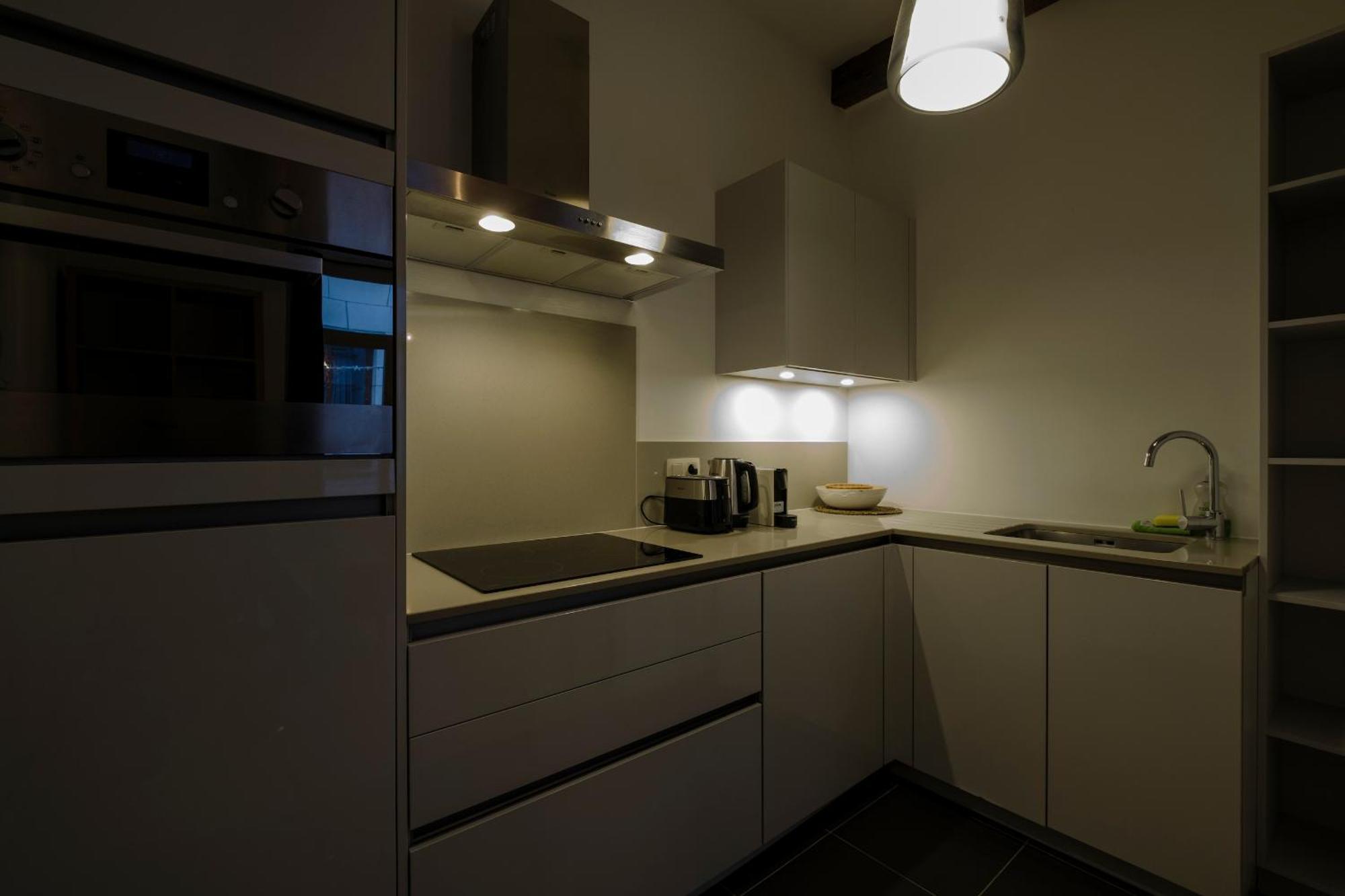 Apartamento The Doms Flats Bruselas Exterior foto