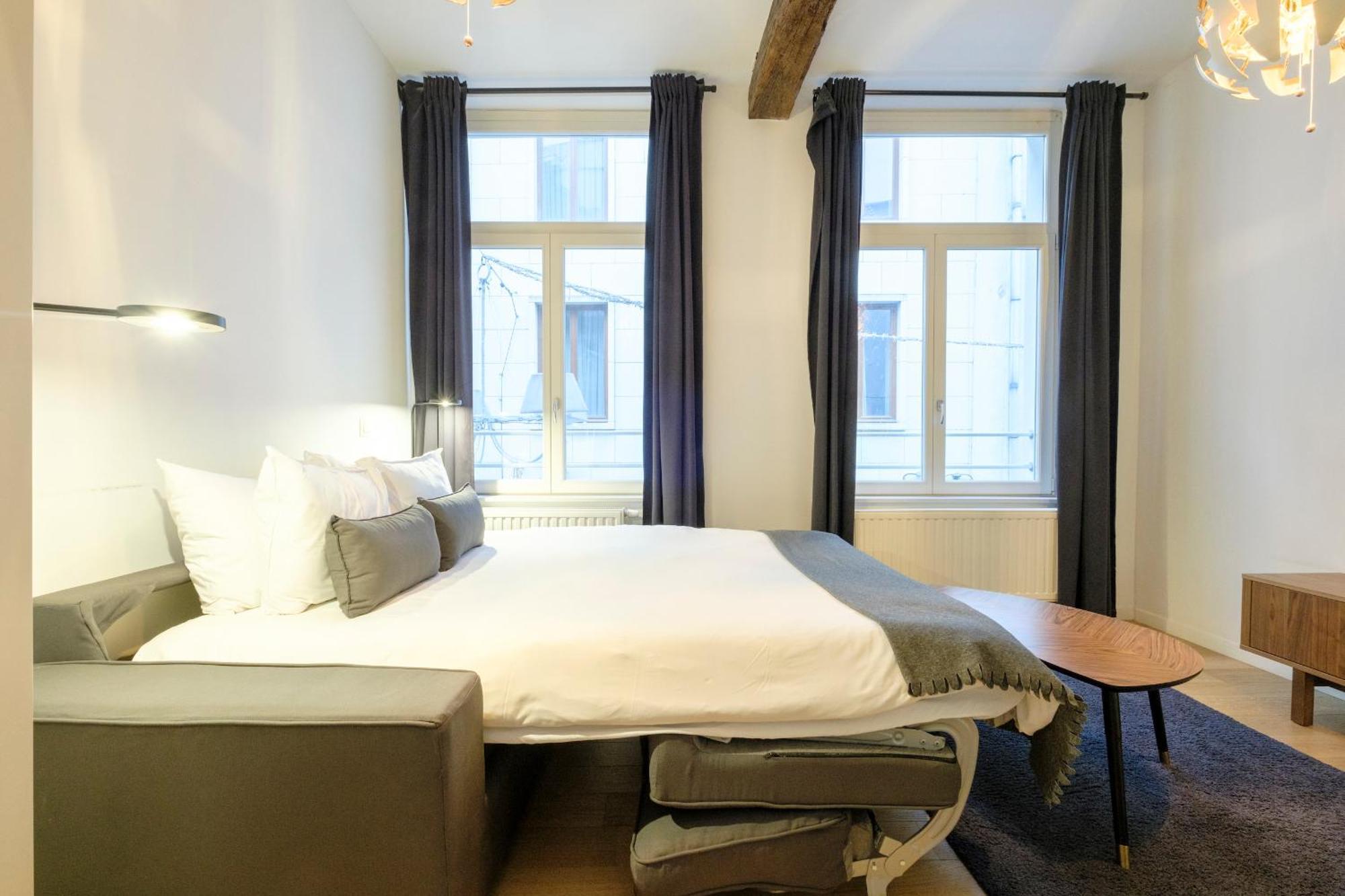 Apartamento The Doms Flats Bruselas Exterior foto